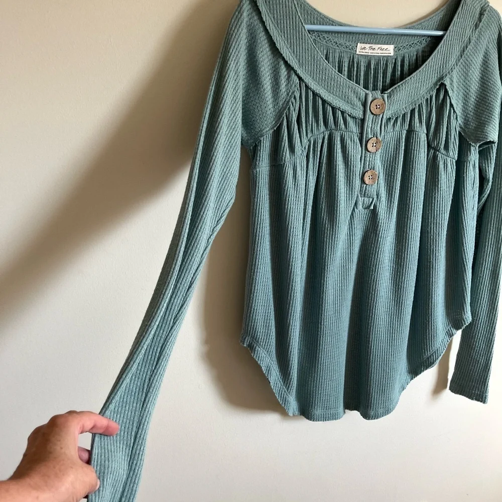Free People We the Free Waffle Knit Henley Green Long Sleeve Size X-Small